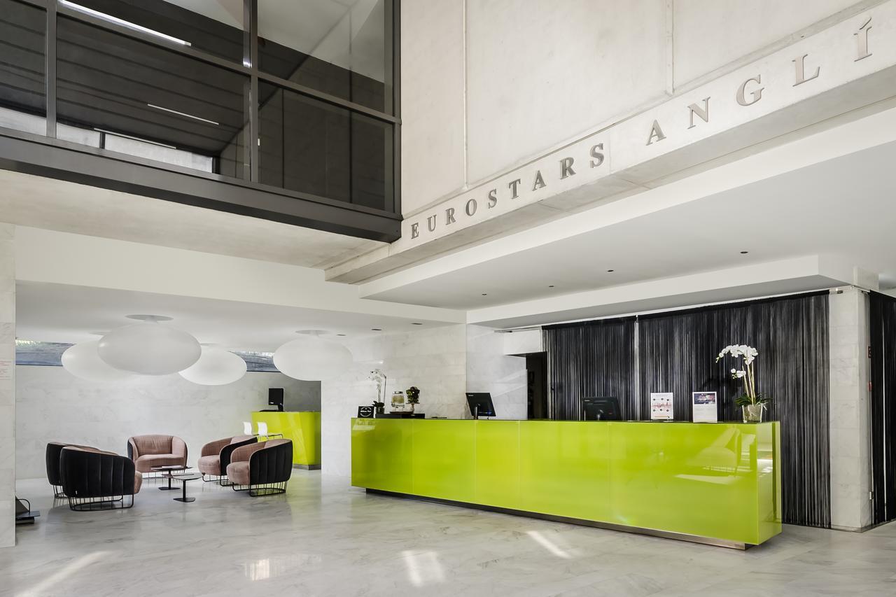 Ikonik Angli Hotel Барселона Екстериор снимка